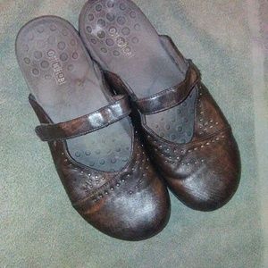 Orthaheel bronze US 11/42 Clogs